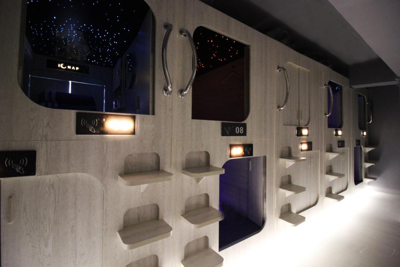 L'Etoile De Mer Mong Kok - Capsule Hotel Kowloon  Exterior foto